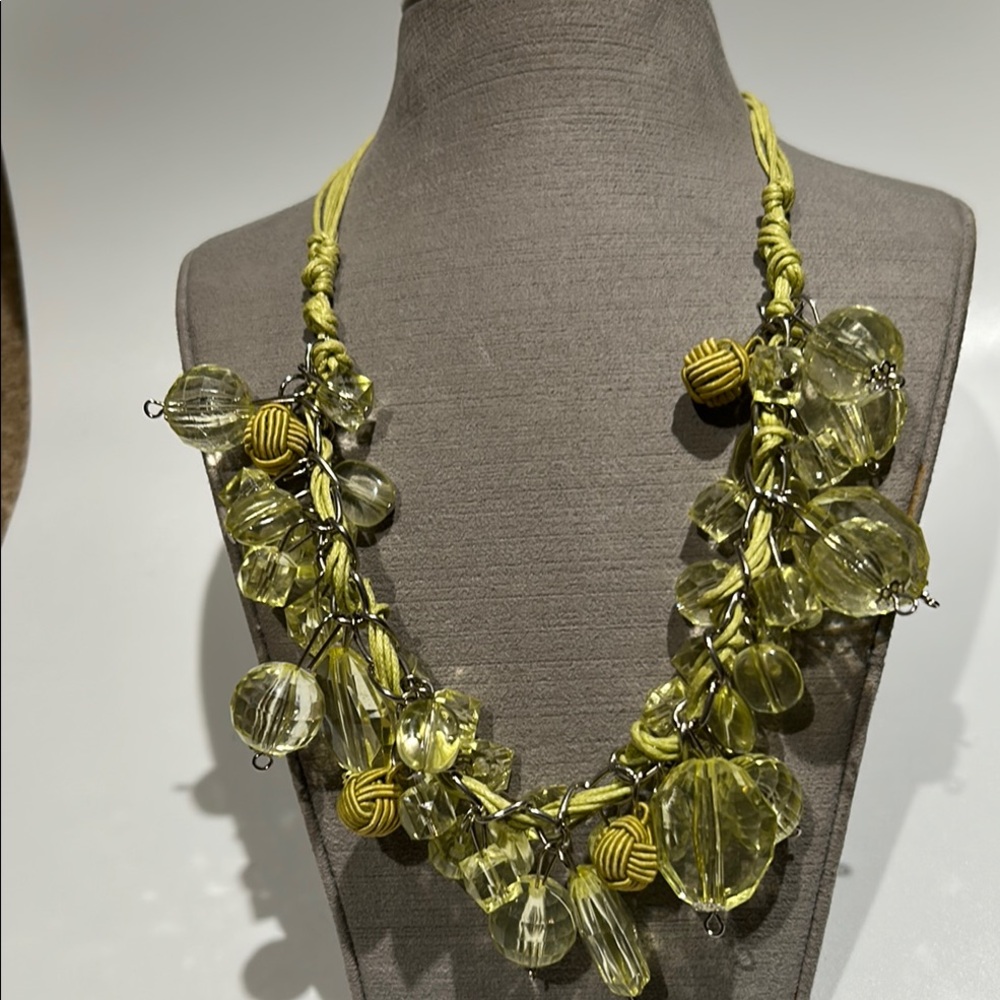 Elegant Yellow Beaded Necklace